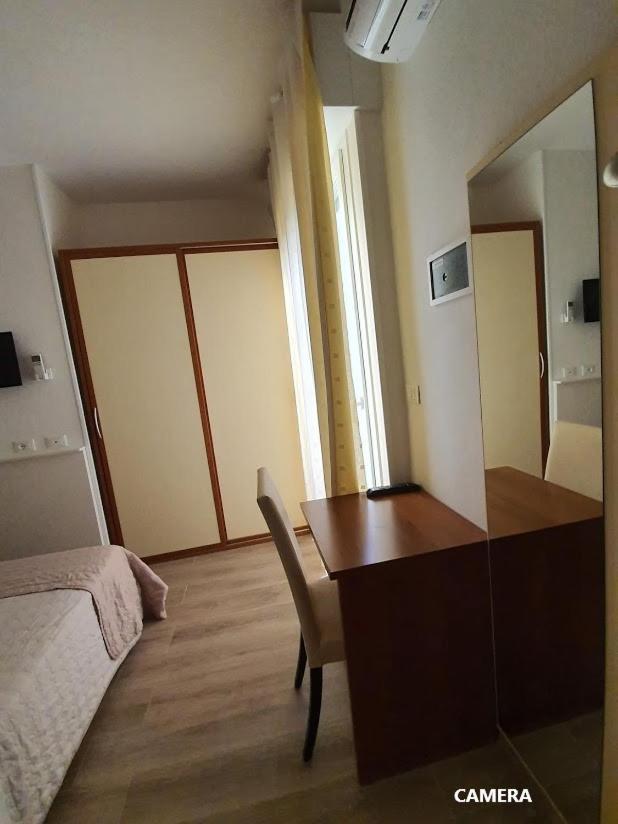 B&B Airone Cervia - Camere E Appartamenti 外观 照片
