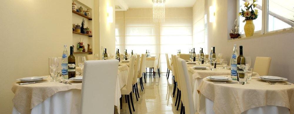 B&B Airone Cervia - Camere E Appartamenti 外观 照片