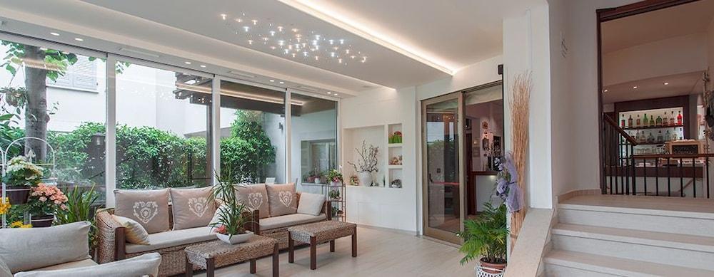 B&B Airone Cervia - Camere E Appartamenti 外观 照片