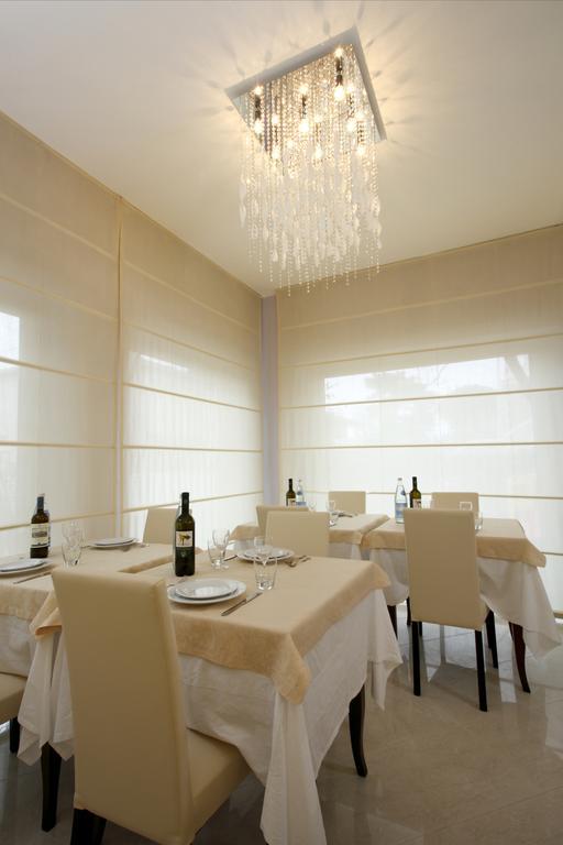B&B Airone Cervia - Camere E Appartamenti 外观 照片