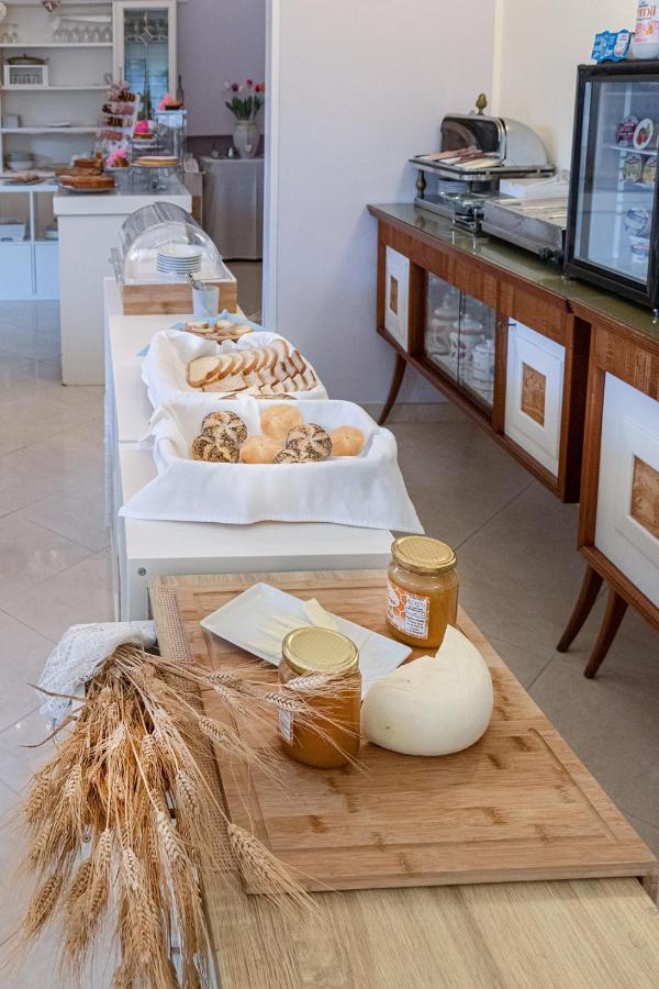 B&B Airone Cervia - Camere E Appartamenti 外观 照片