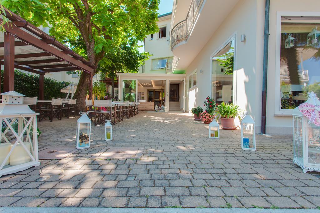 B&B Airone Cervia - Camere E Appartamenti 外观 照片