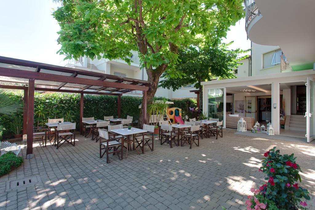 B&B Airone Cervia - Camere E Appartamenti 外观 照片
